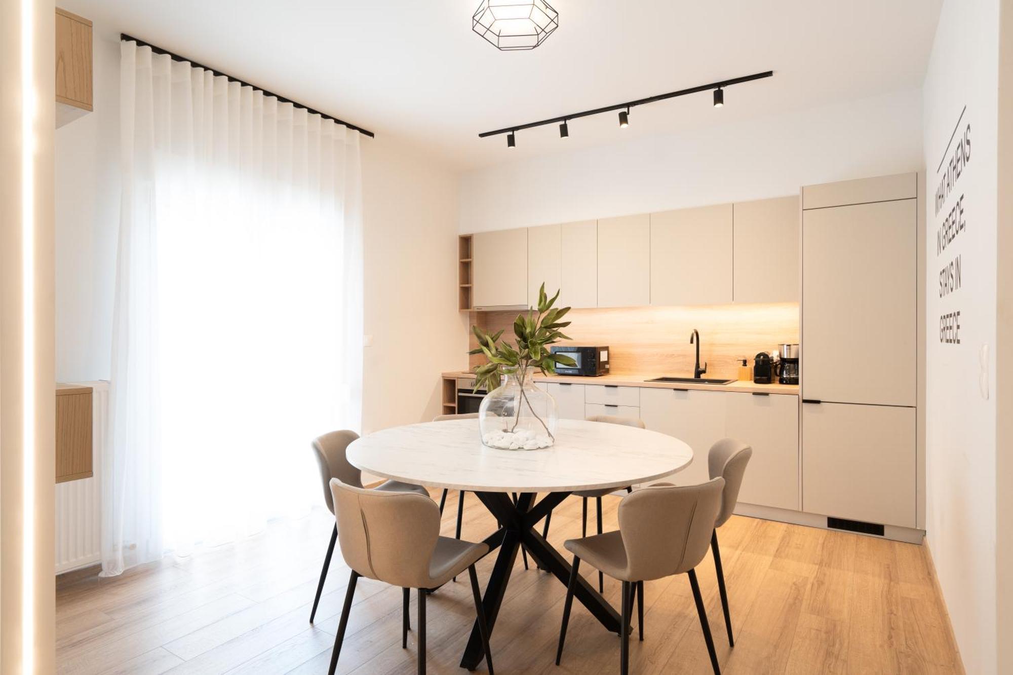 Luxury Apartment Next To The National Museum 雅典 外观 照片